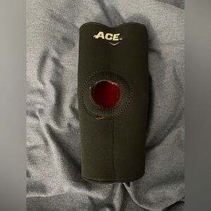Adult Ace Knee Sleeve